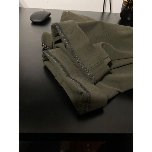 MM LAFLEUR Pants The Foster Pant - PowerStretch in Olive sz. 8 - Picture 14 of 15